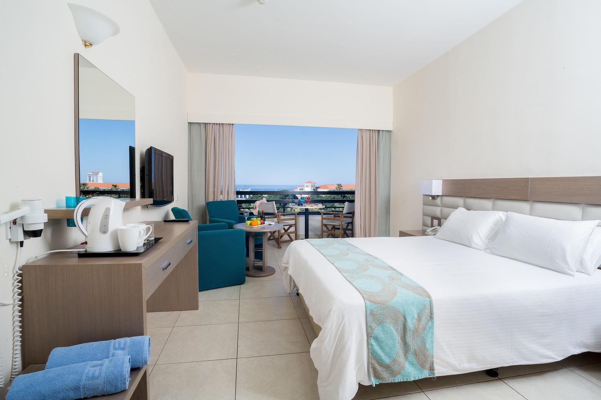 Avanti Hotel بافوس المظهر الخارجي الصورة